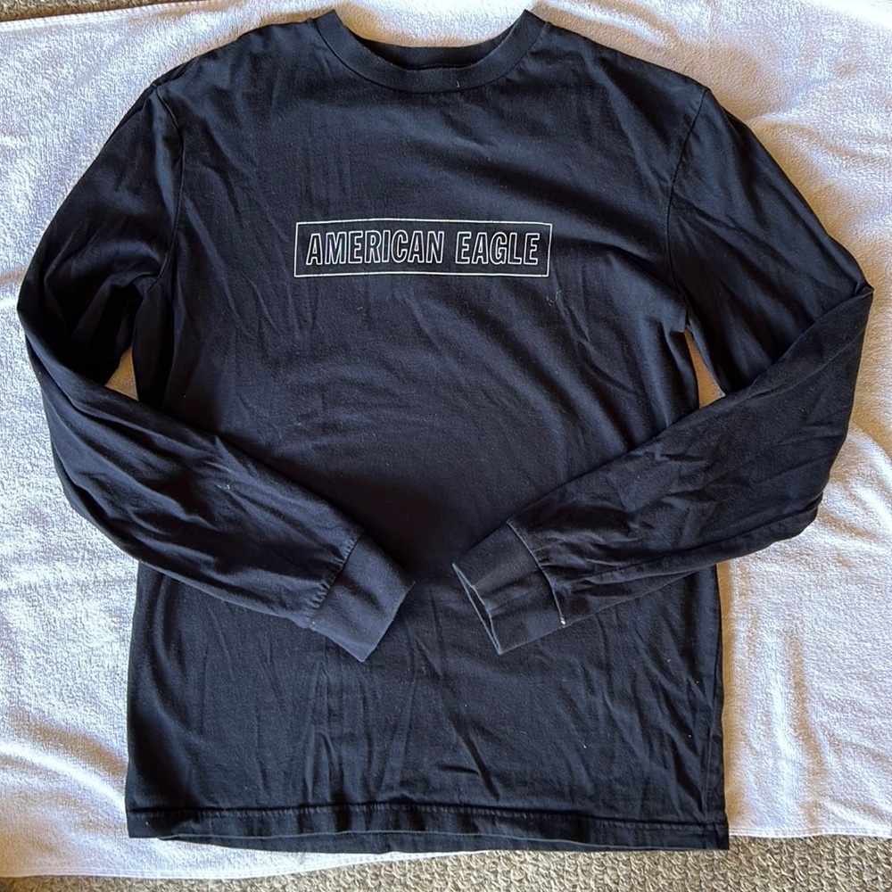 Men’s long sleeve AE shirt size small